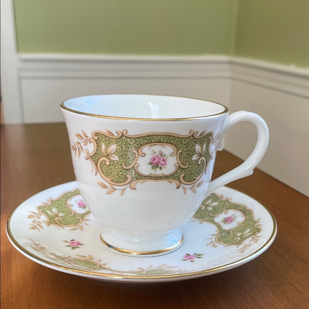 Elegant Gold and Green Tea Cup and Saucer Set